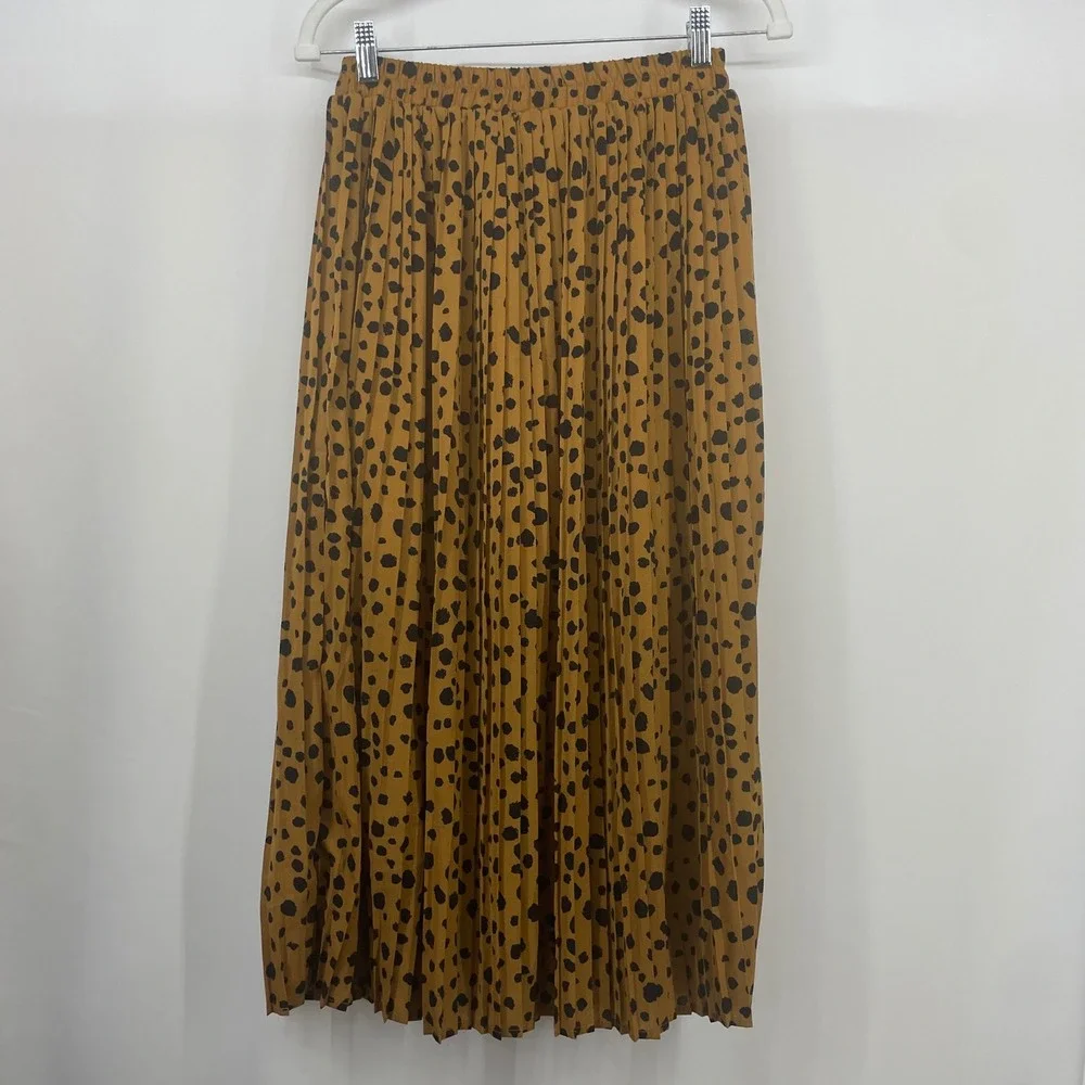 Easel‎ Women Size Small Pleated Maxi Skirt Mustard Yellow Black Dot Animal Print